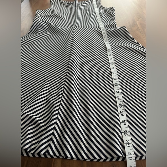 Talbot Sleeveless Dress with Stripes - Picture 6 of 7